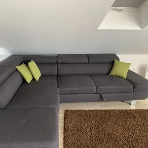 Tom's House Apartment