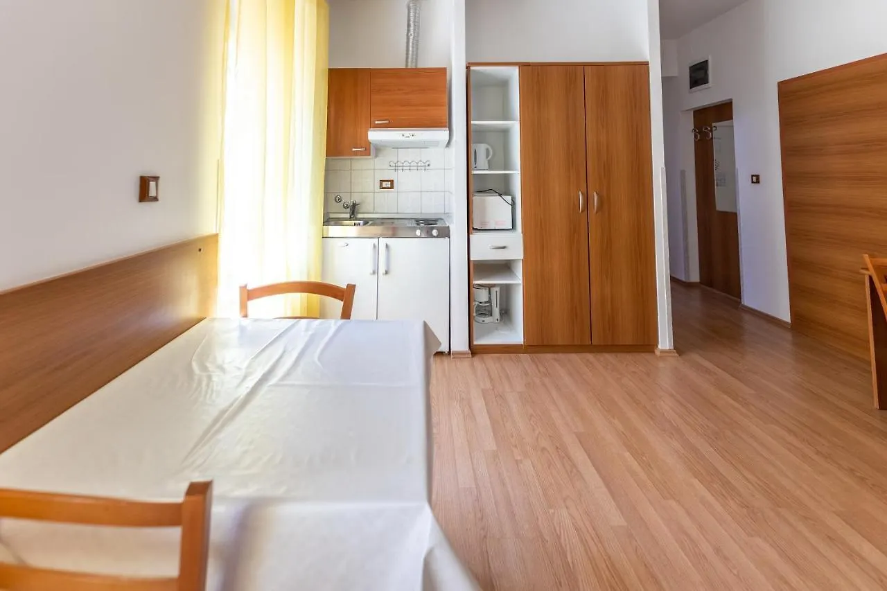 Apartments Liburnija Opatija 0*,
